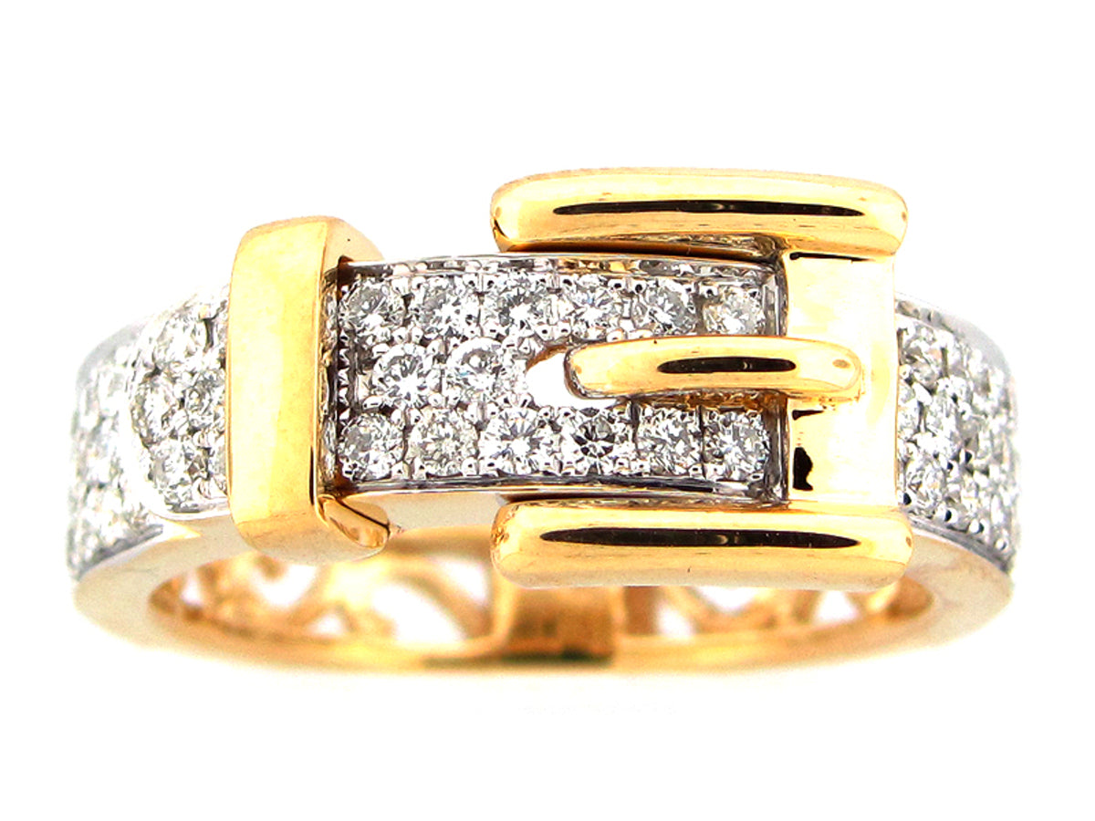 DIAMOND RING