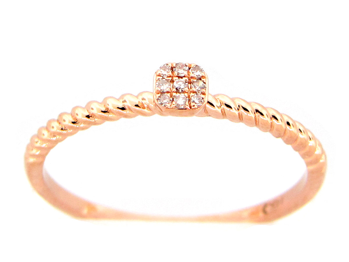DIAMOND RING