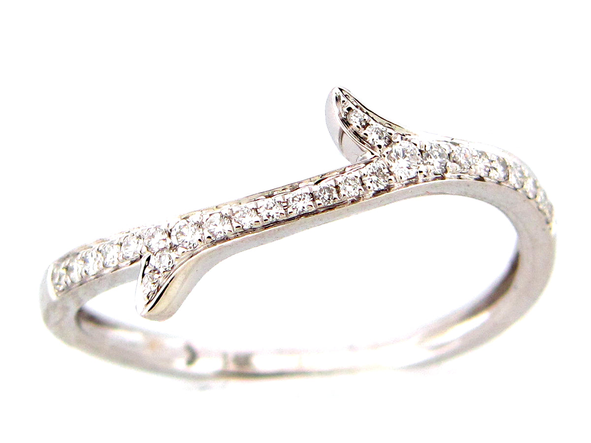 DIAMOND THORN RING