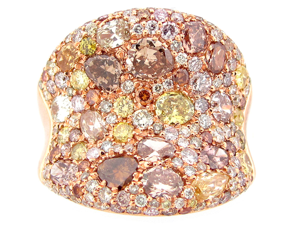 FANCY COLOR DIAMOND RING, 18KR (N)