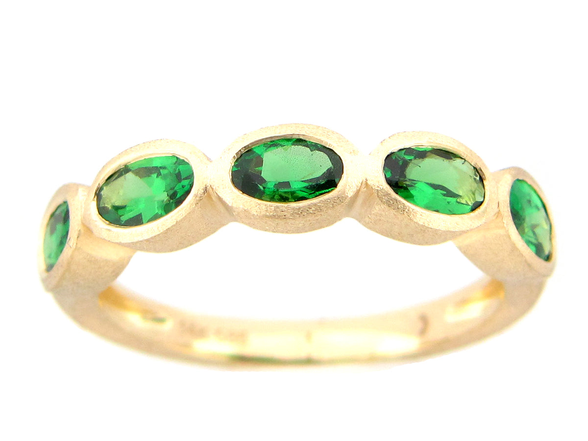 TSAVORITE BEZEL RING, SATIN FINISH, 14KY (N)