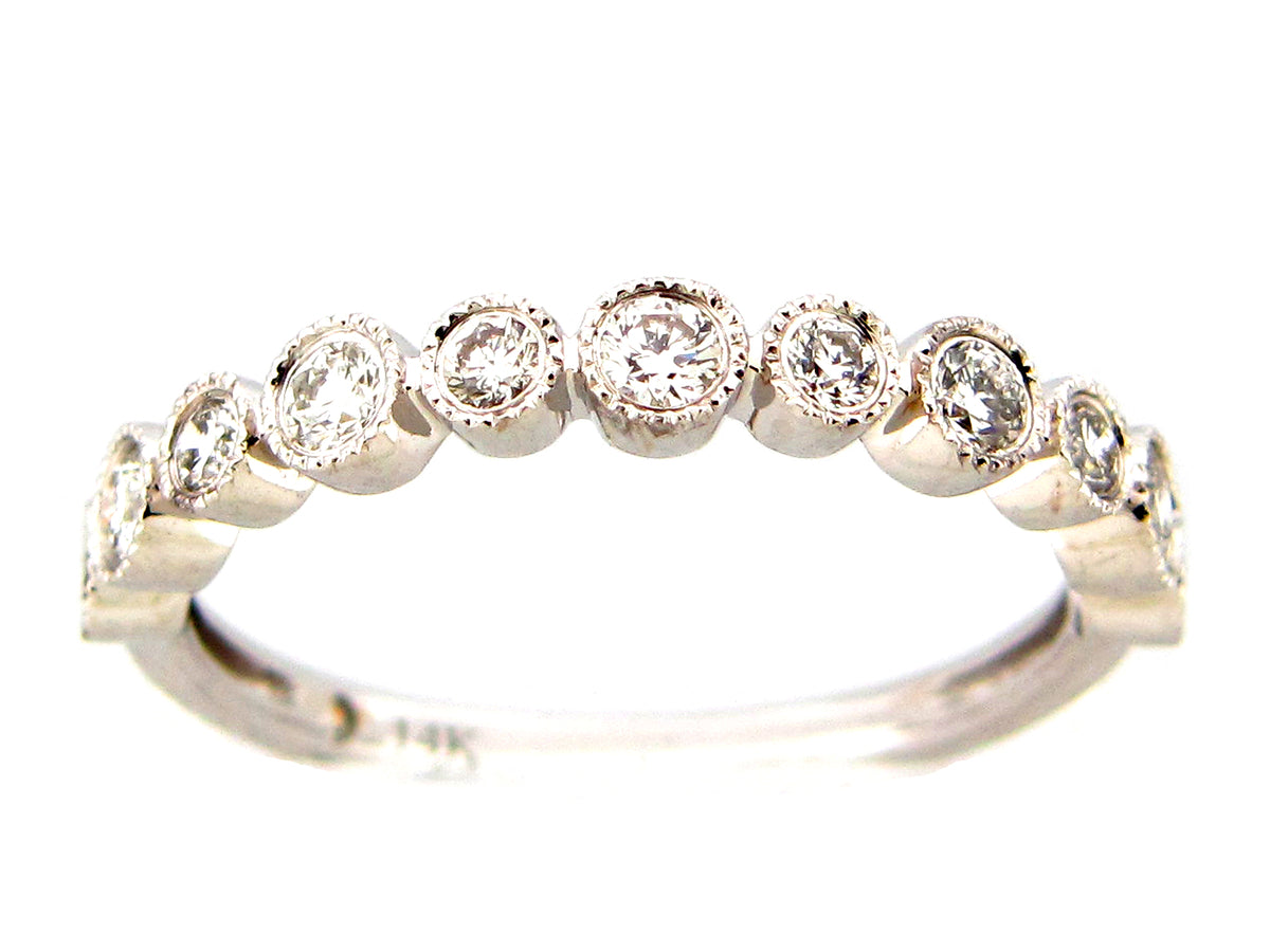 ELEVEN STONE DIAMOND BAND, 14KW (N)