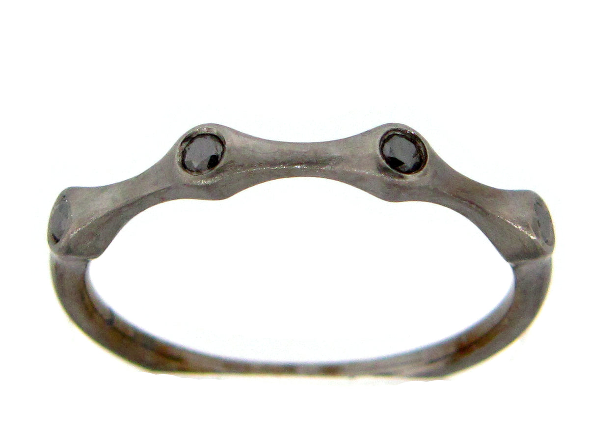 BLACK DIAMOND RING, 14KB