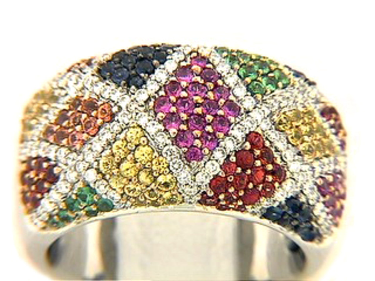 RAINBOW SAPPHIRE, TSAVORITE & DIAMOND RING