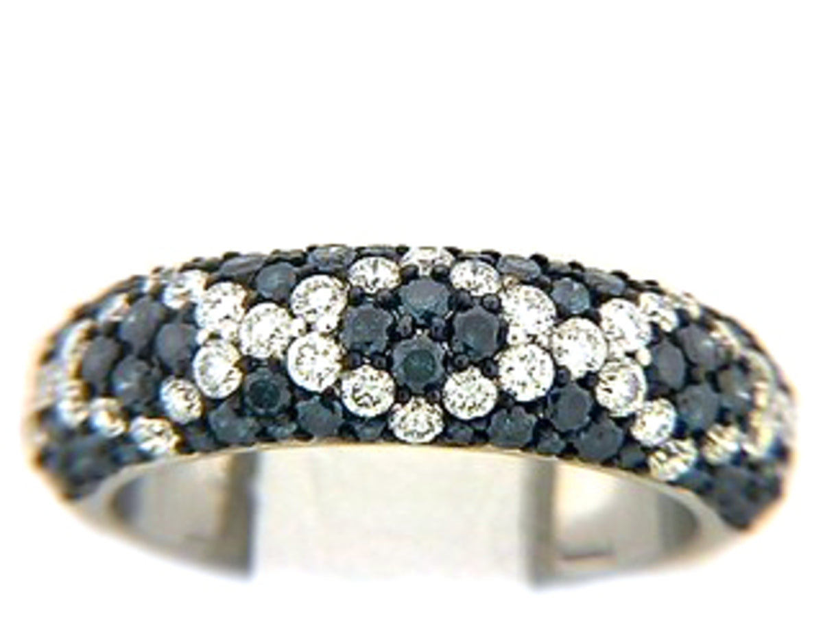 IRR BLUE DIAMOND & DIAMOND RING