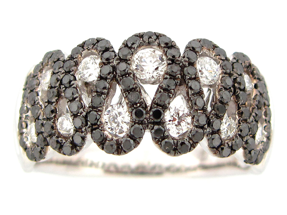 BLACK & WHITE DIAMOND RING, 14KW (R/H)