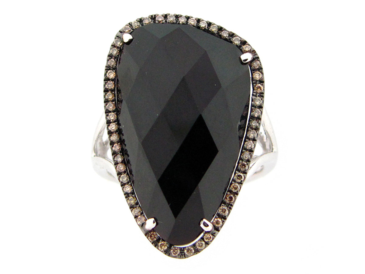 BLACK ONYX & BROWN DIAMOND RING, 14KW (D/N)