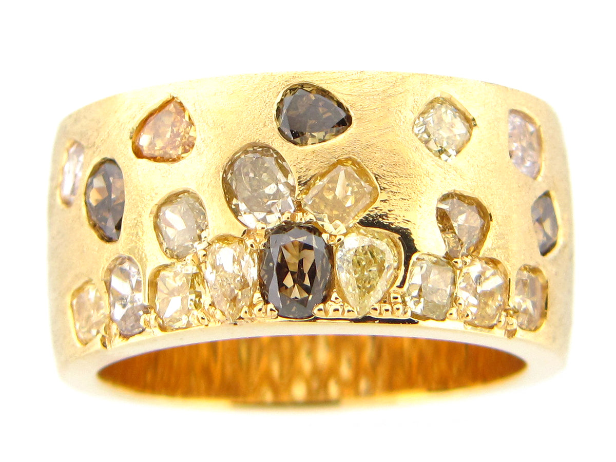 NATURAL FANCY COLOR DIAMOND FLUSH SET CIGAR BAND, 9.7MM, RING, SATIN FINISH