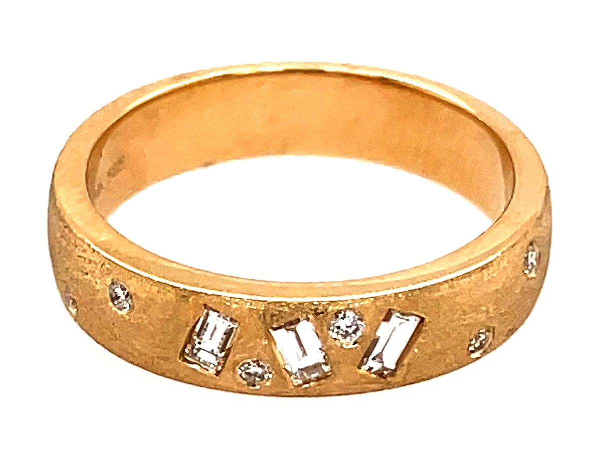 Diamond Baguettes Rounds Flush Set Ring