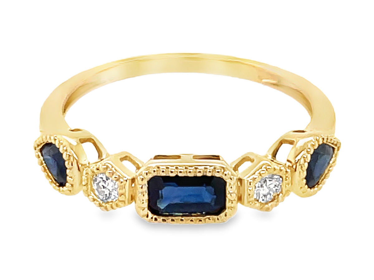 BLUE SAPPHIRE & DIAMOND ALTERNATING 5 STONE RING