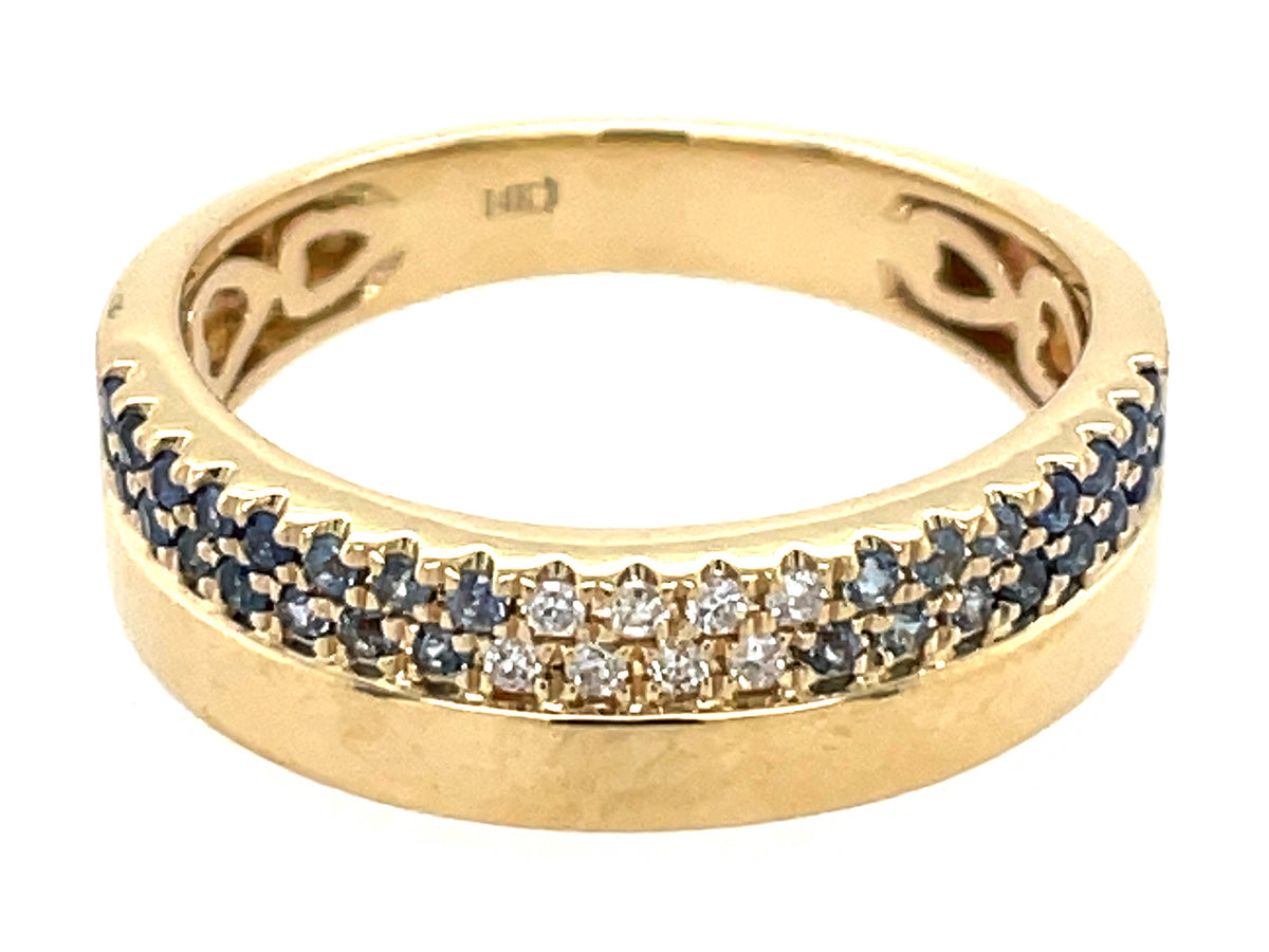 SAPPHIRE GRADUATING & DIAMOND 2 ROW OFFSET RING, 5.3MM