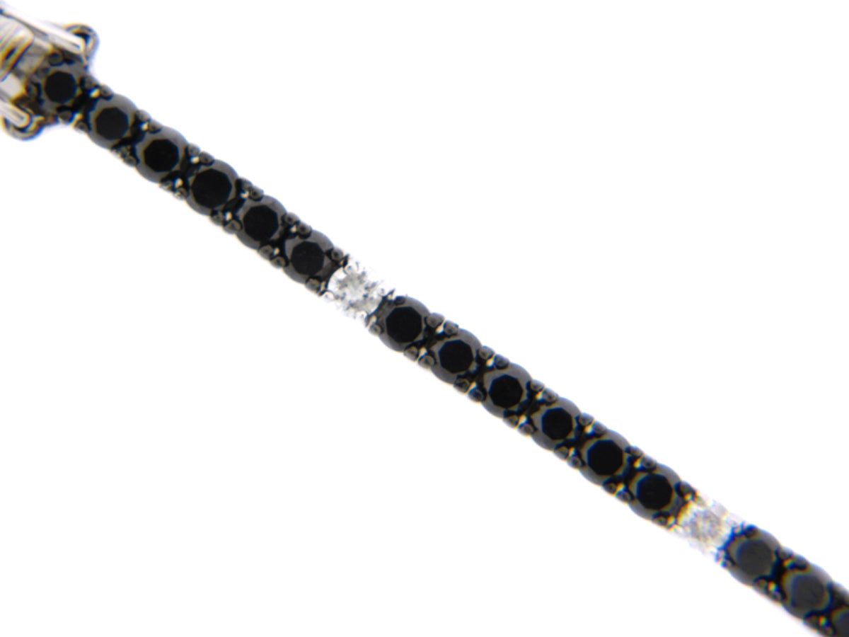 BLACK & WHITE DIAMOND BRACELET, 14KW (R/H)