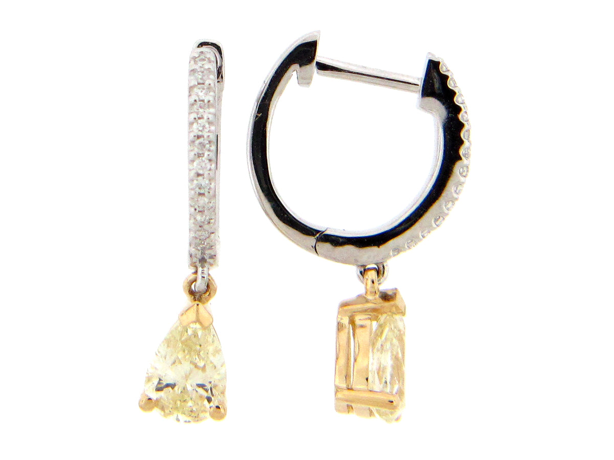 FANCY YELLOW DIAMOND & DIAMOND EARRING, 14KWY (N)