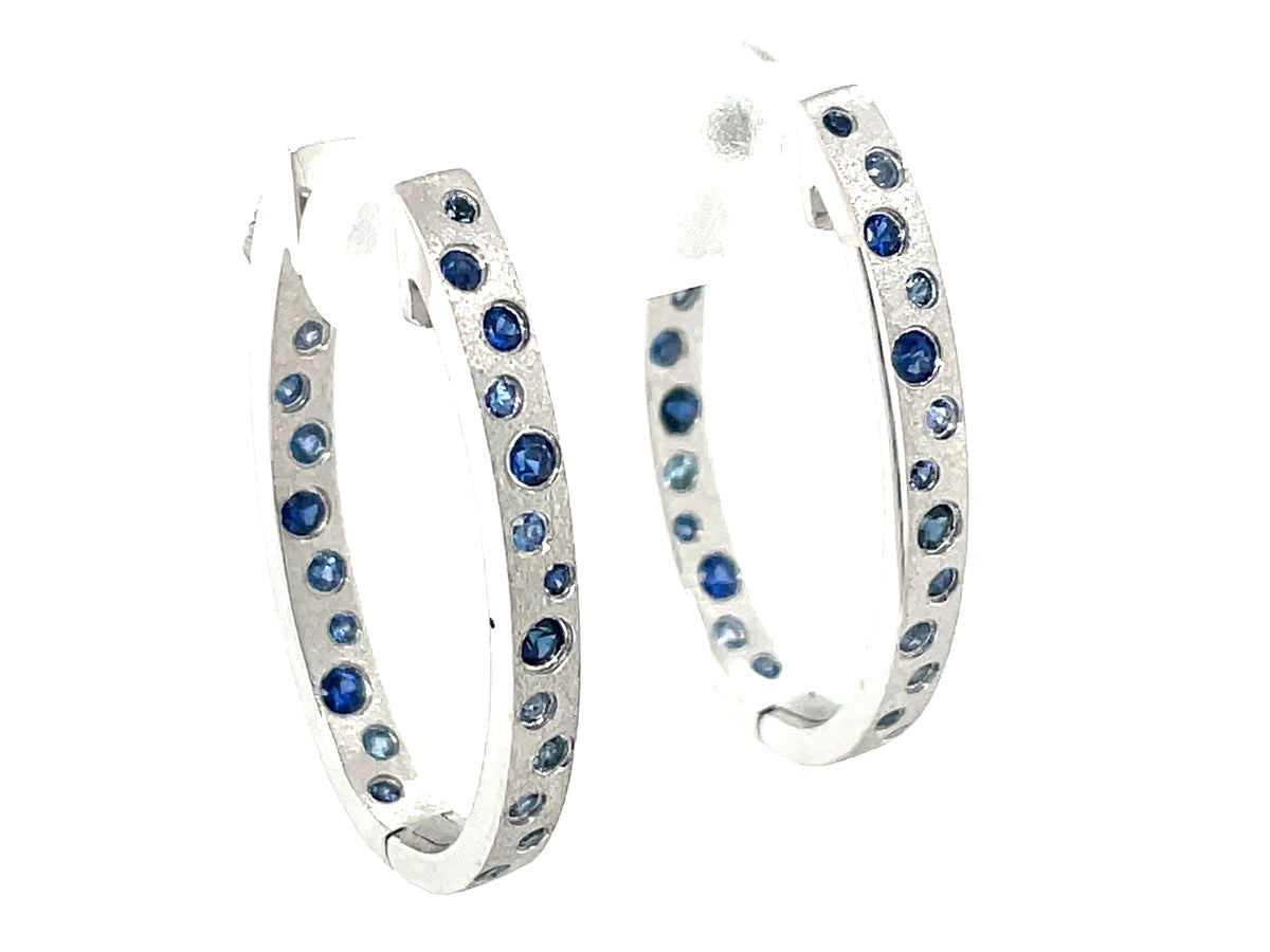 SAPPHIRE FLUSH SET OVAL 27X16MM HOOP EARRING, SATIN FINISH