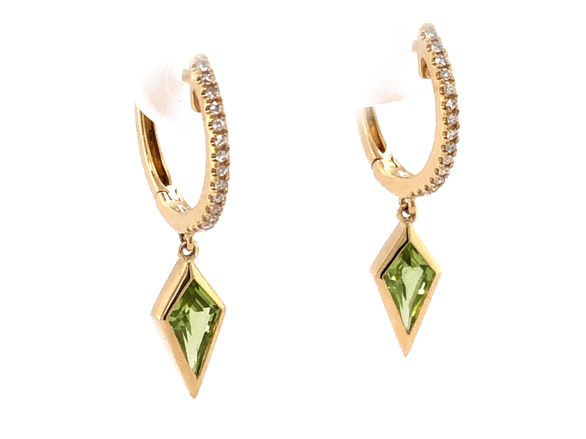 PERIDOT BEZELTRAPEZOID & DIAMOND DANGLE EARRING