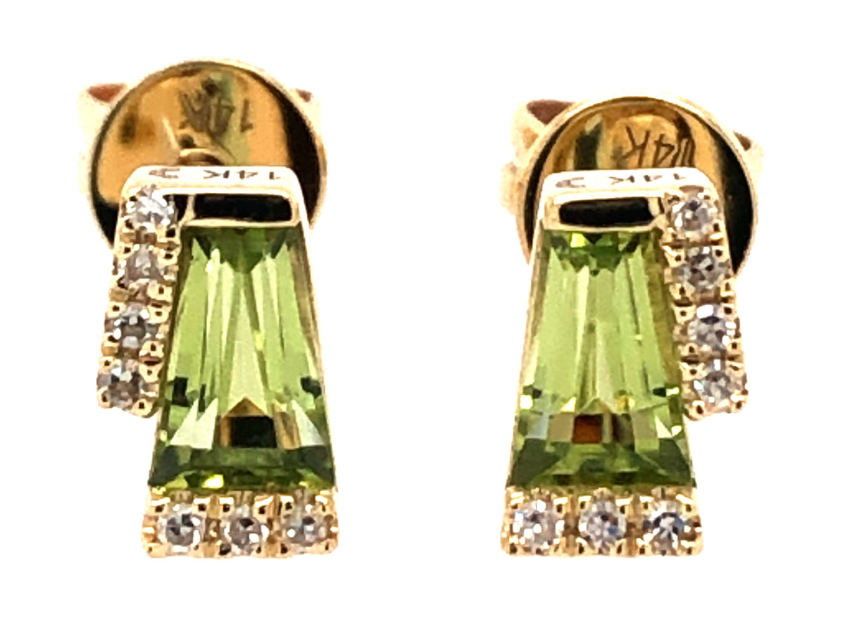 PERIDOT TAPERED BAGUETTE & DIAMOND STUD EARRING
