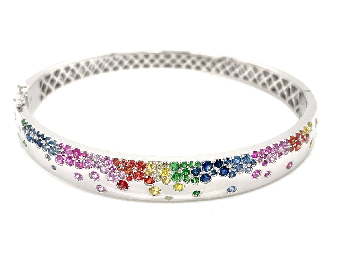 RAINBOW SAPPHIRE & TSAVORITE FLUSH SET BANGLE, 14KW (H/U/N)