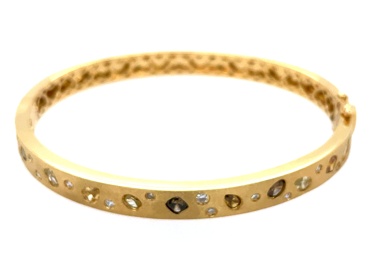 NATURAL FANCY COLOR DIAMOND FLUSH SET BANGLE, SATIN FINISH, 18KY (N)