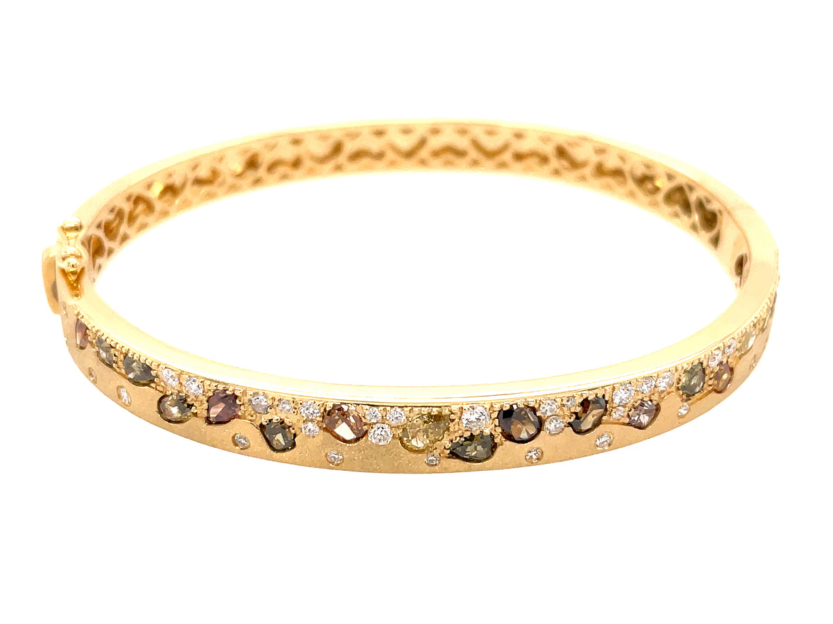 NATURAL FANCY COLOR DIAMOND & DIAMOND BANGLE, SATIN FINISH, 18KY (N)