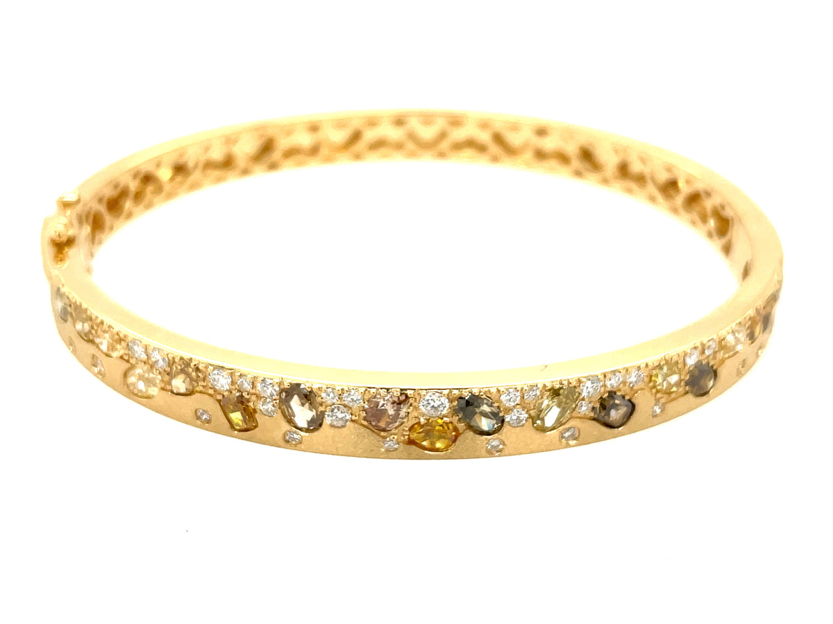 NATURAL FANCY COLOR DIAMOND & DIAMOND BANGLE, SATIN FINISH, 18KY (N)