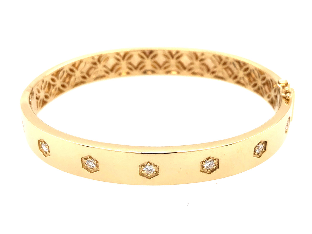 DIAMOND HONEYCOMB FLUSH SET BANGLE, 14KY (N)