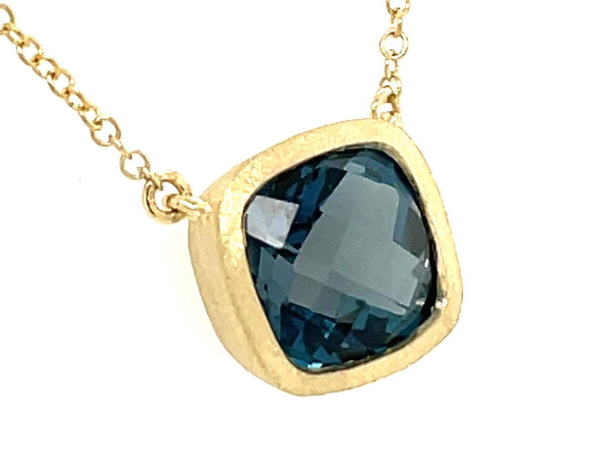 LONDON BLUE TOPAZ PENDANT NECKLACE, SATIN FINISH, 18"/17"/16", 14KY (R)