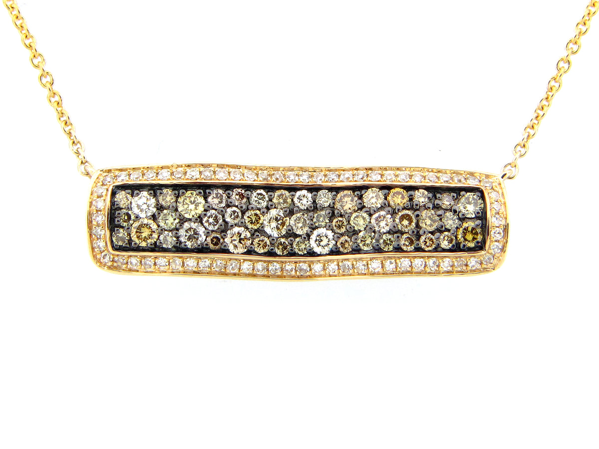 FANCY COLOR DIAMOND PENDANT