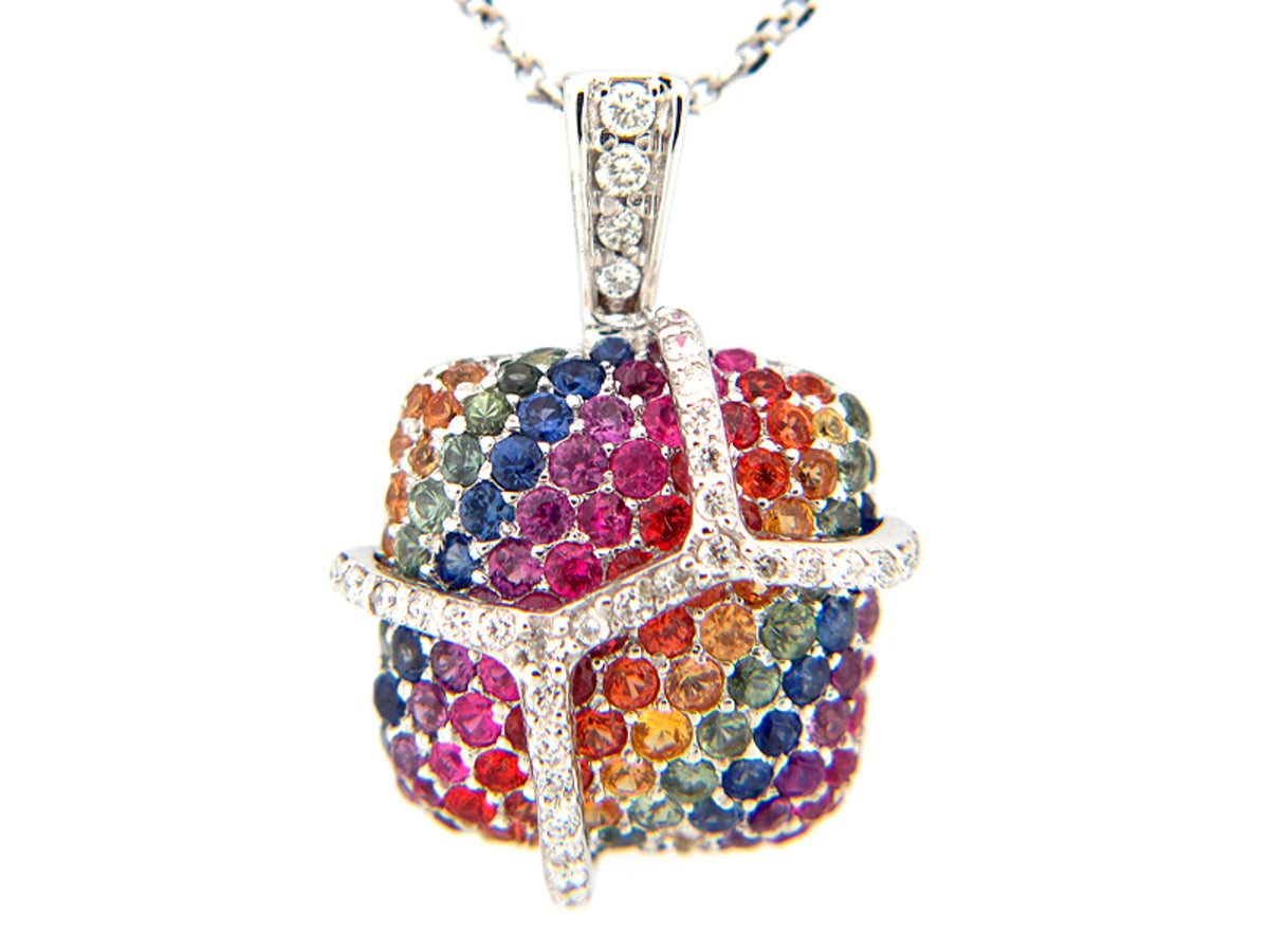RAINBOW SAPPHIRE & DIAMOND PENDANT, 18KW (H/U), C=1.60