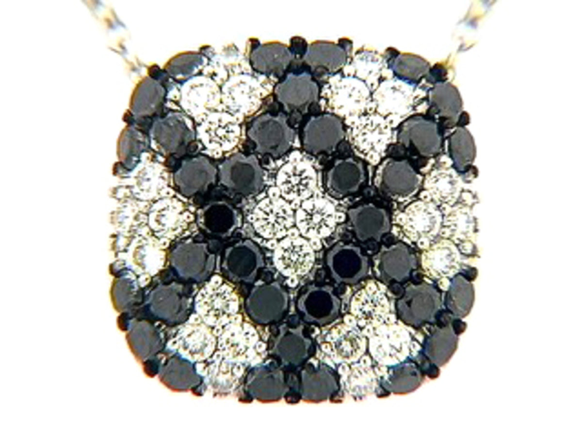 BLACK & WHITE DIAMOND PENDANT, 18KW (R/H)