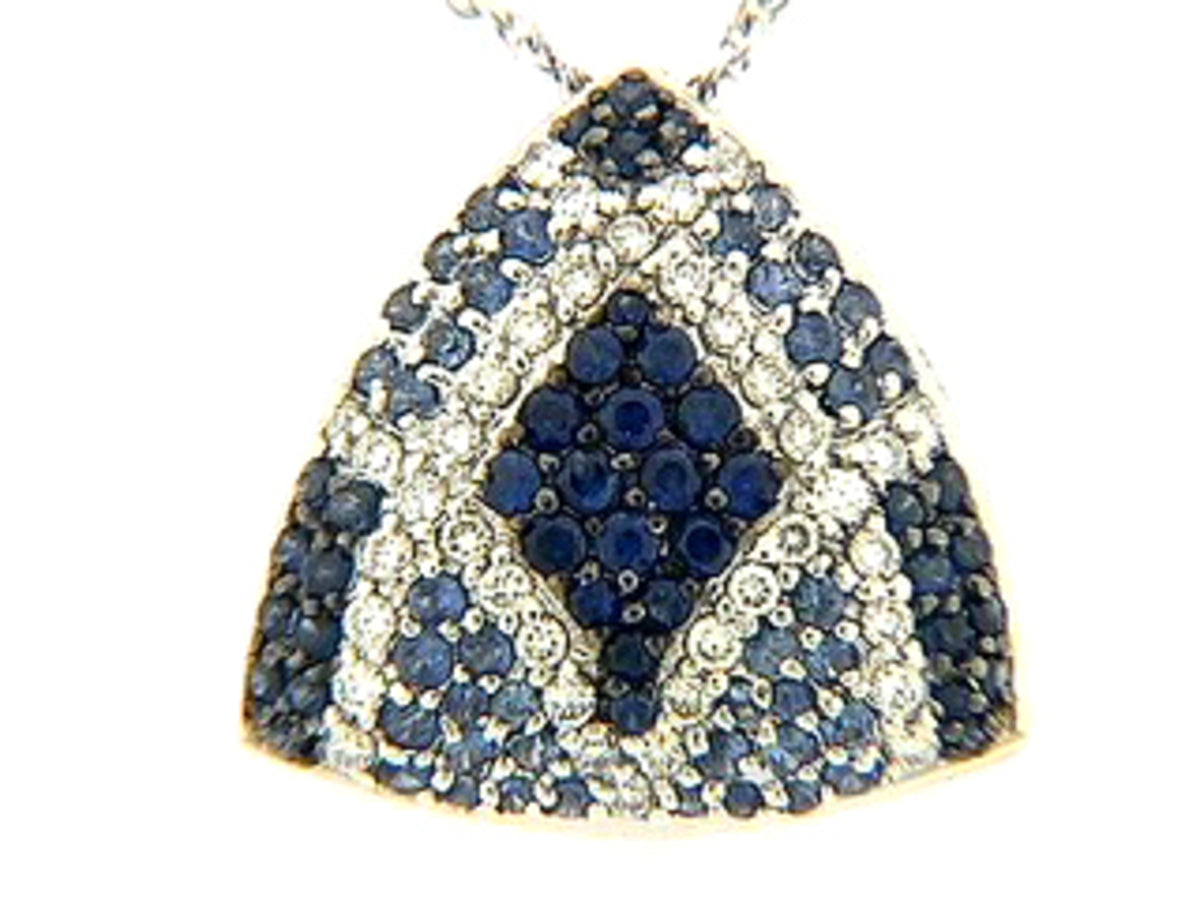 SAPPHIRE & DIAMOND PENDANT, 18KW (H), C=0.94