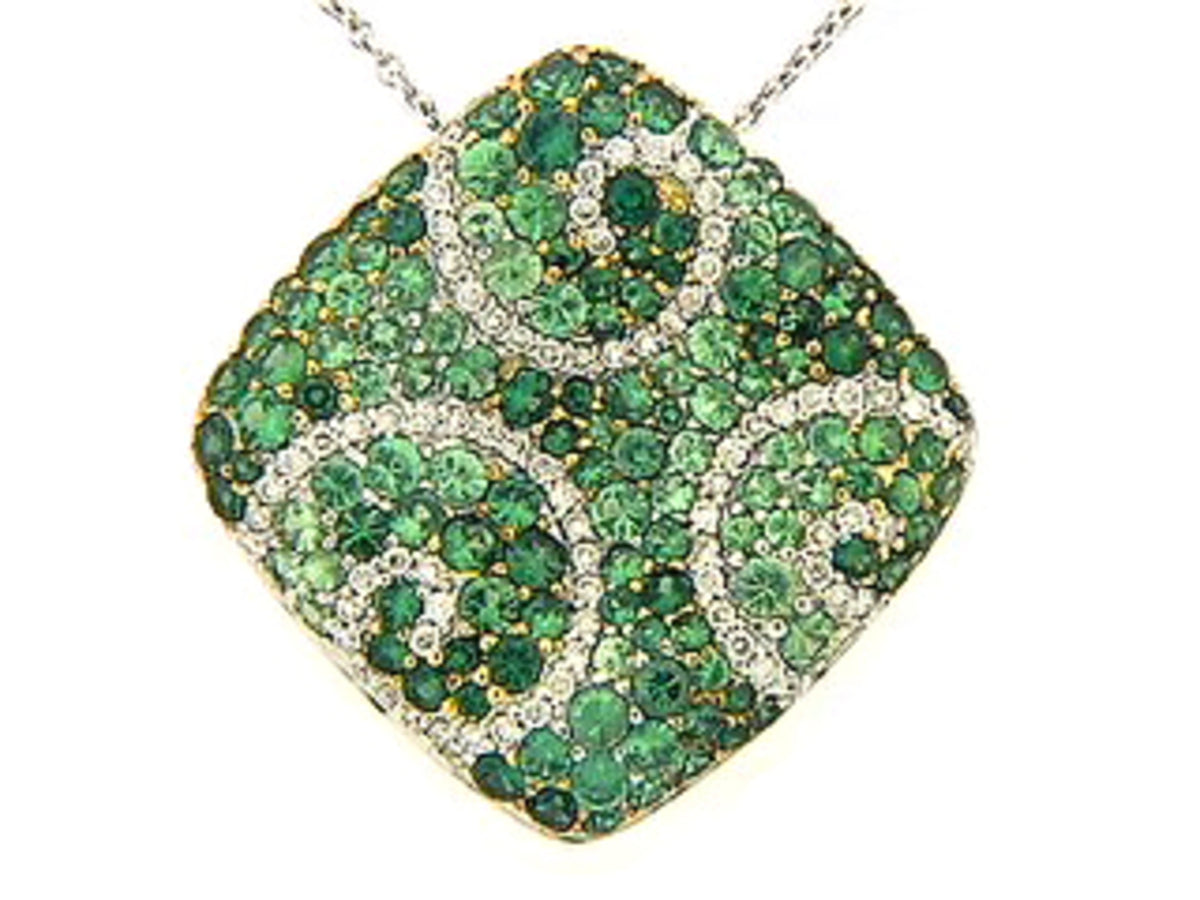 TSAVORITE & DIAMOND PENDANT