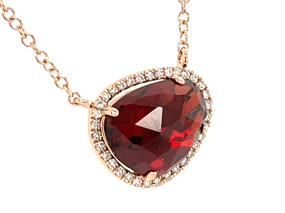 GARNET & DIAMOND PENDANT NECKLACE
