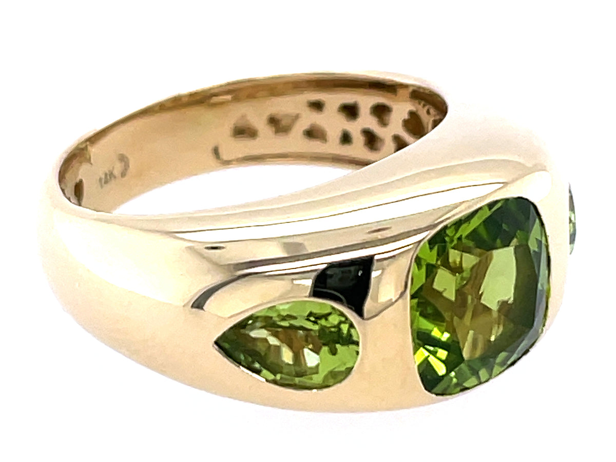 PERIDOT CUSHION & PEAR 3 STONE RING