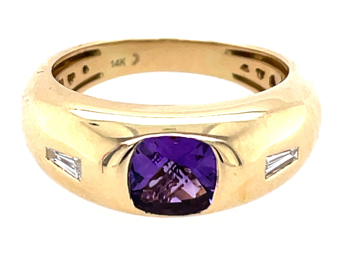 AMETHYST CUSHION FLUSH SET & DIAMOND BAGUETTE RING