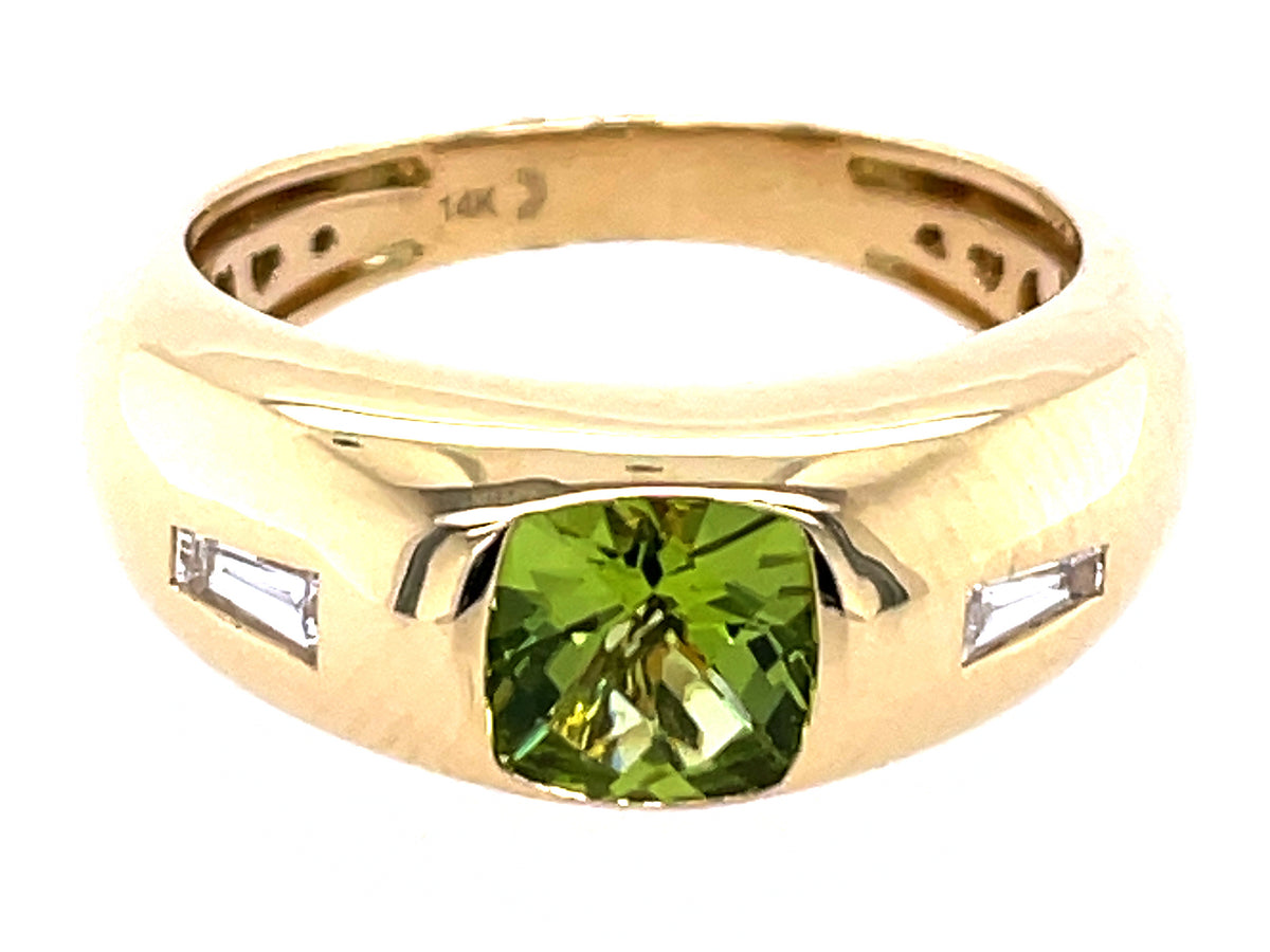 PERIDOT CUSHION FLUSH SET & DIAMOND BAGUETTE RING