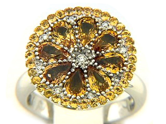 YELLOW SAPPHIRE & DIAMOND RING, 18KW (H), C=4.50