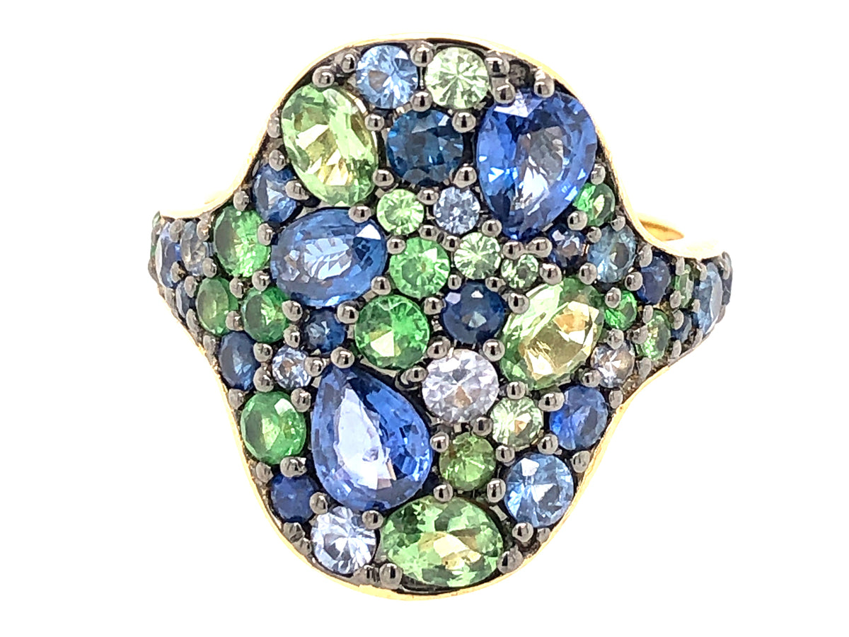 BLUE SAPPHIRE & TSAVORITE OVAL CLUSTER RING