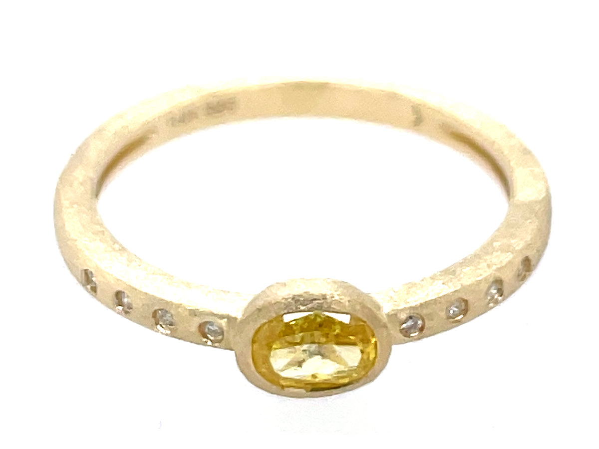 NATURAL YELLOW DIAMOND OVAL BEZEL & DIAMOND RING, SATIN FINISH