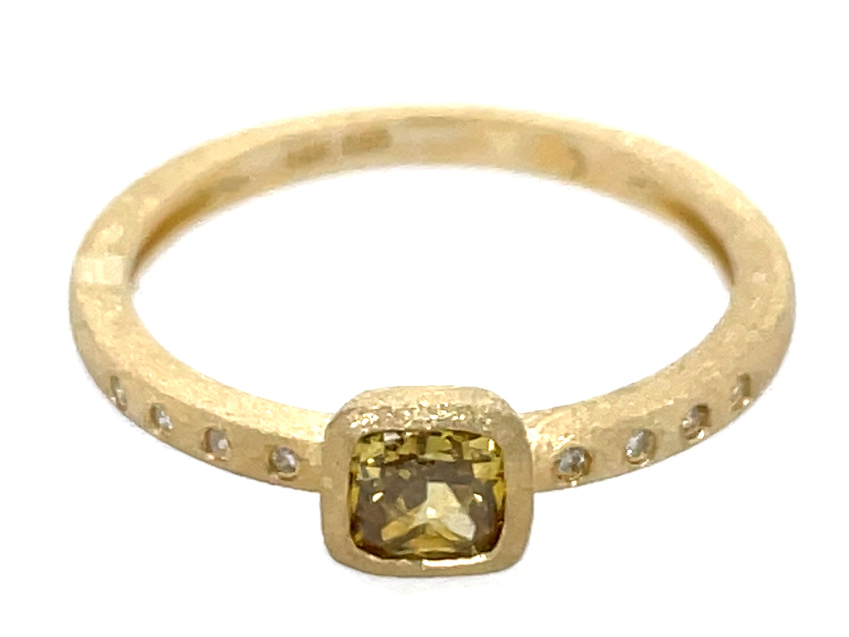 NATURAL GREEN DIAMOND CUSHION BEZEL & DIAMOND RING, 14KY (N) SATIN FINISH