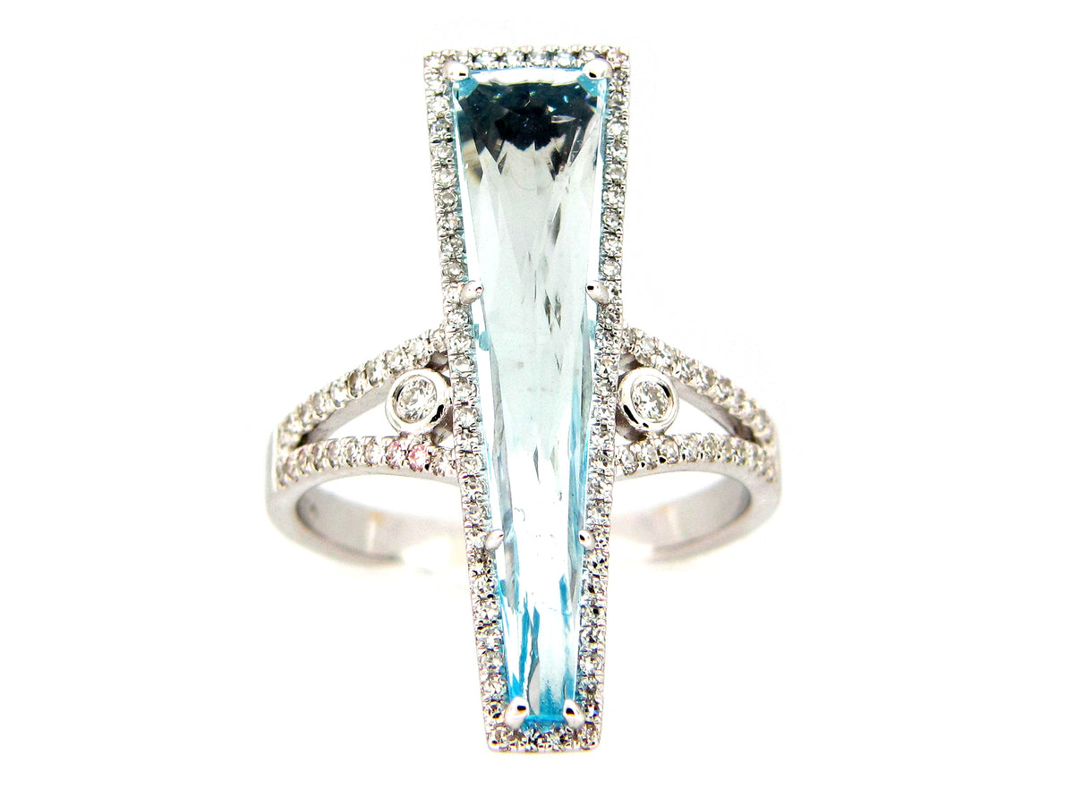 BLUE TOPAZ & DIAMOND RING, 14KW (R)