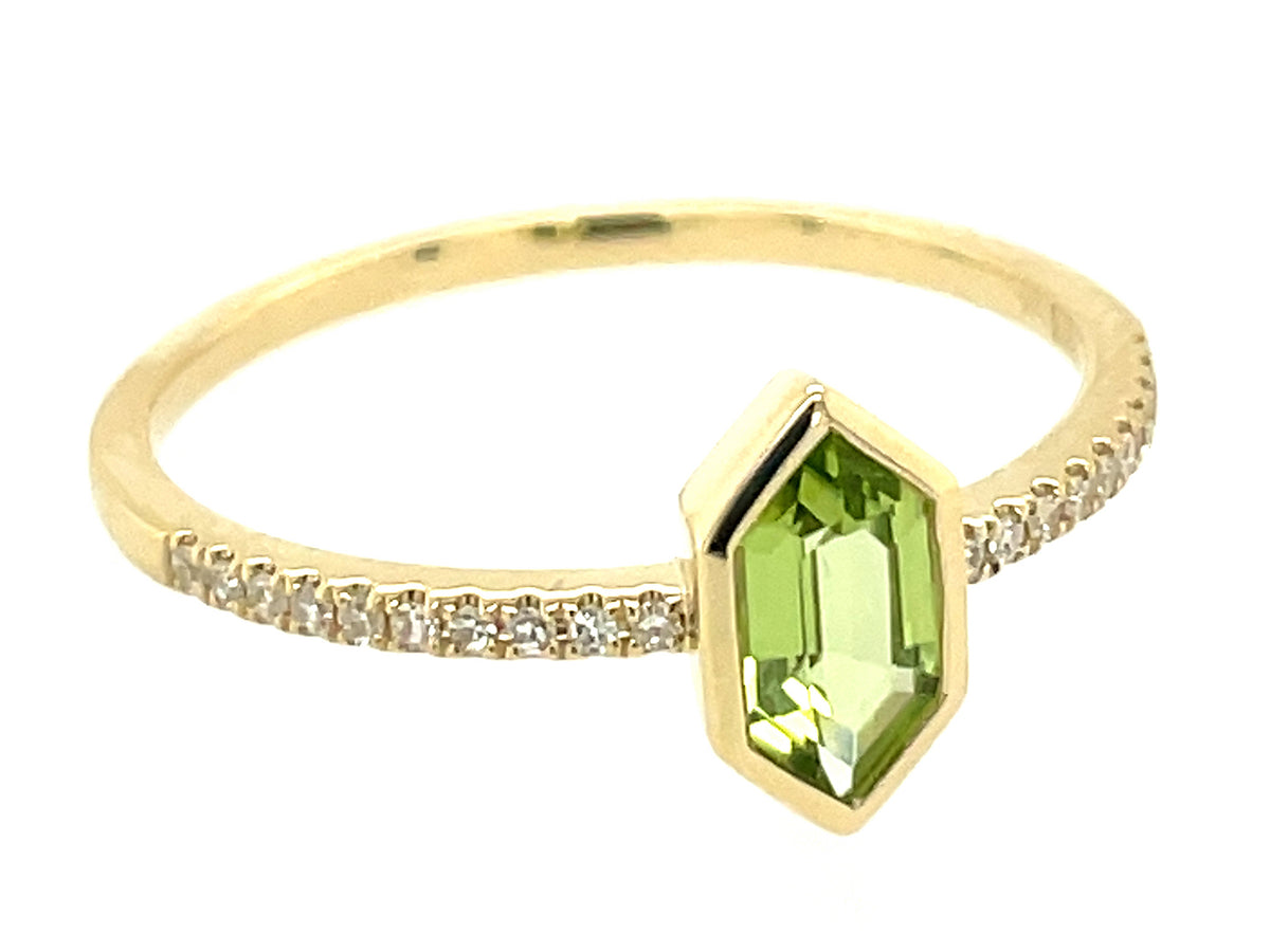 PERIDOT BEZEL HEXAGON & DIAMOND RING
