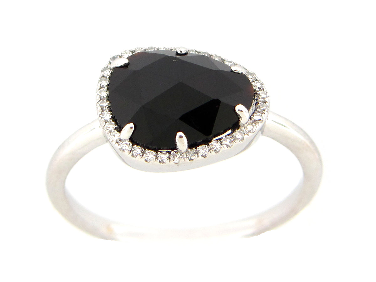 ONYX & DIAMOND BEAN HALO RING