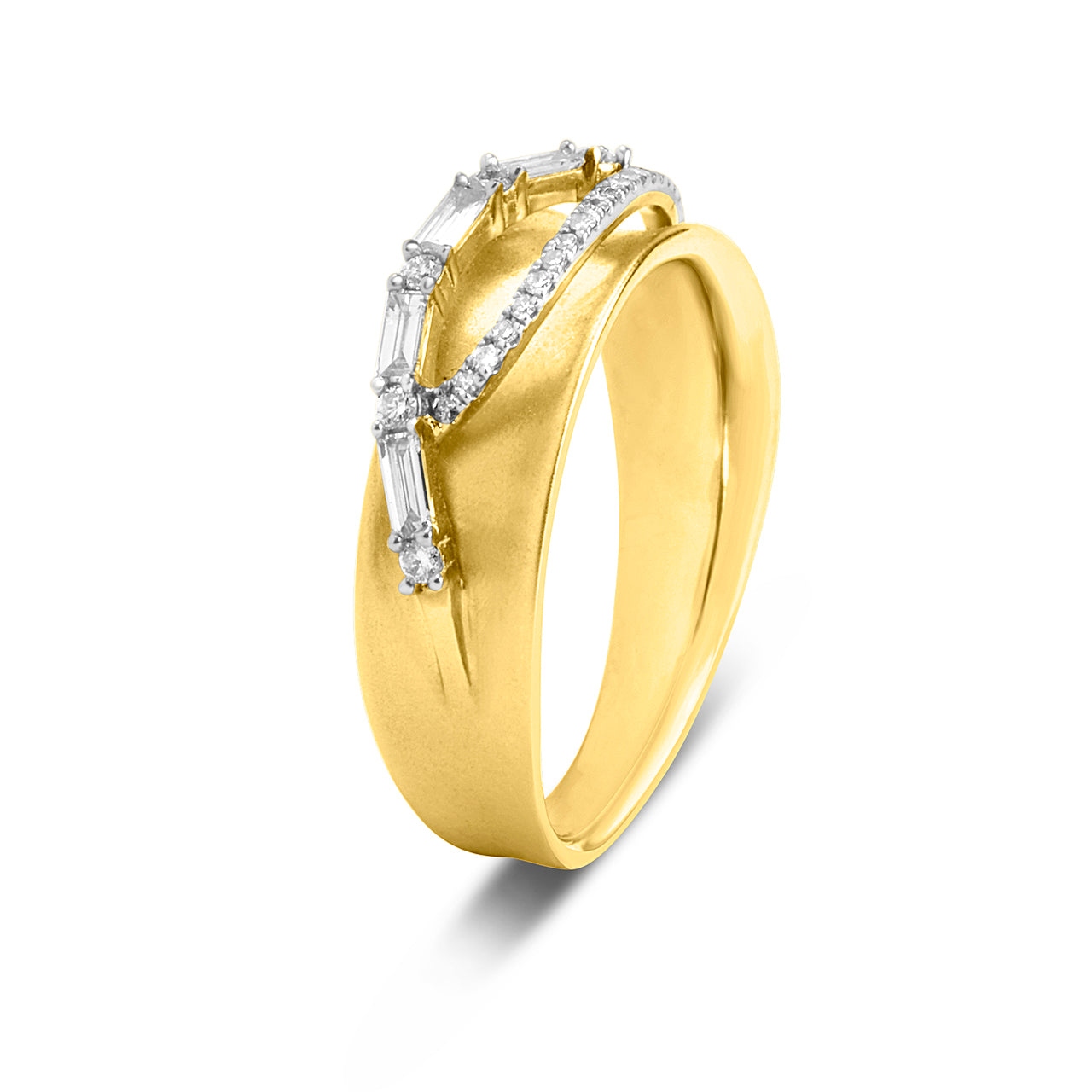 Diamond Crossover Saddle Ring
