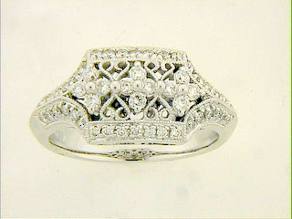 DIAMOND RING
