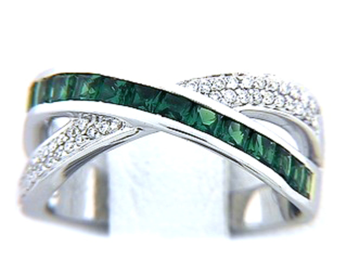 TSAVORITE & DIAMOND RING, 14KW (N), C=1.28