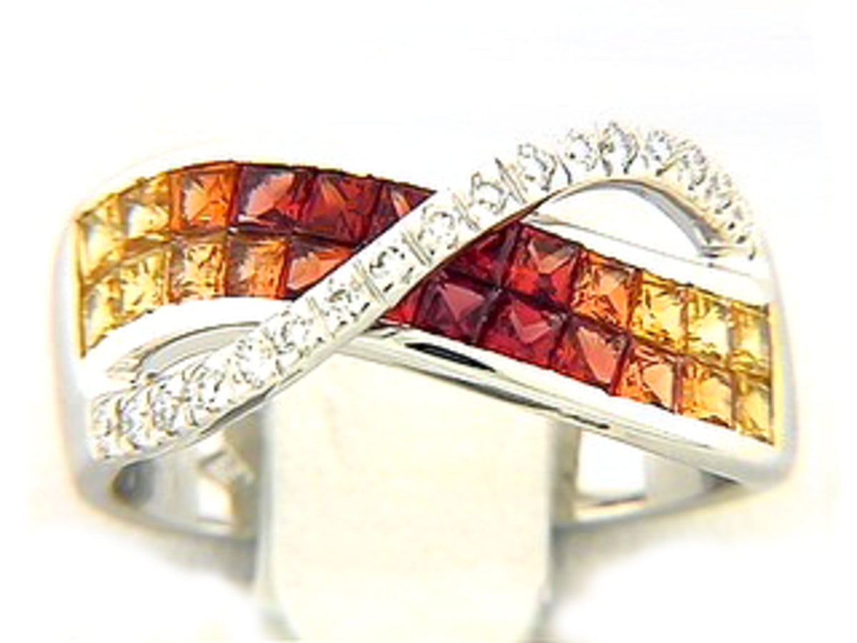 ORANGE SAPPHIRE & DIAMOND RING