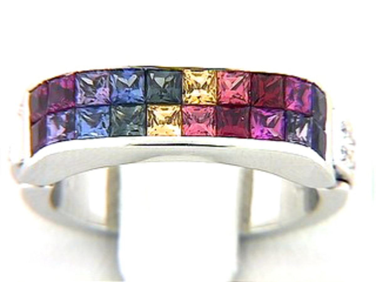 RAINBOW SAPPHIRE & DIAMOND RING, 18KW (H/U), C=2.34