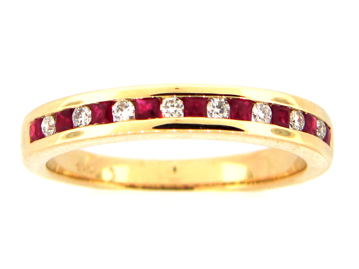 RUBY & DIAMOND ALTERNATING RING