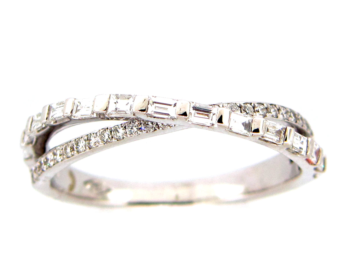 DIAMOND RING, 18KW (N)