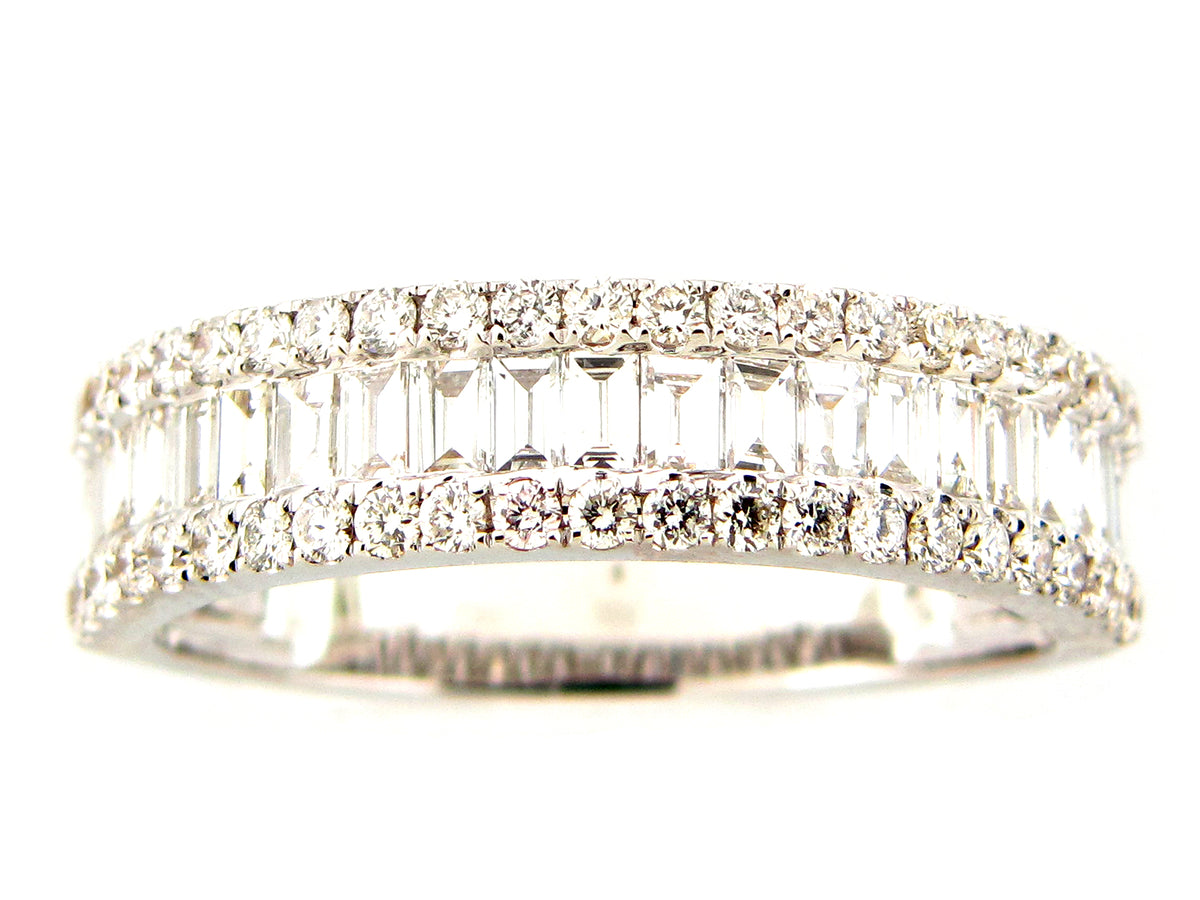 DIAMOND BAGUETTE RING, SIZE 10.75, 18KW (N)
